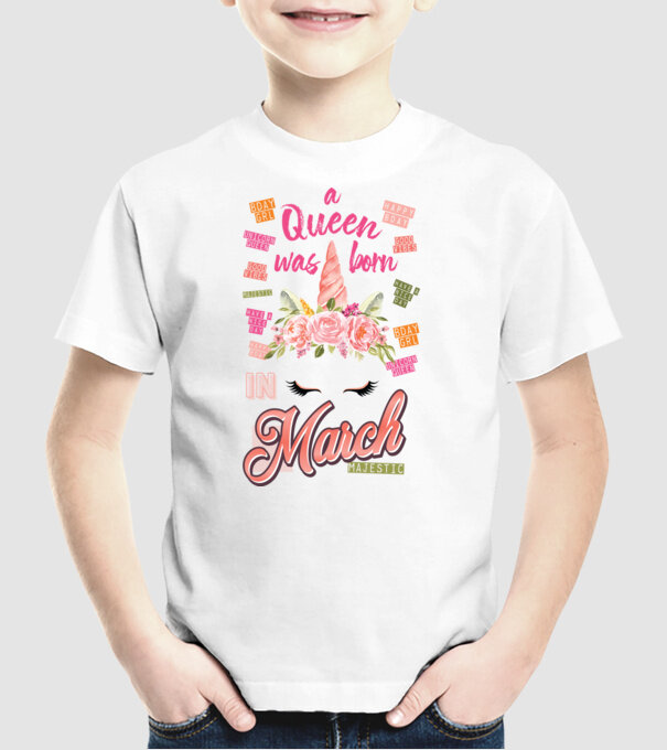 A queen was born in MÁRCIUS model alb pe tricou