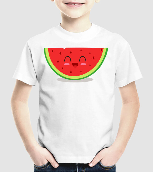 Pepene model alb pe tricou