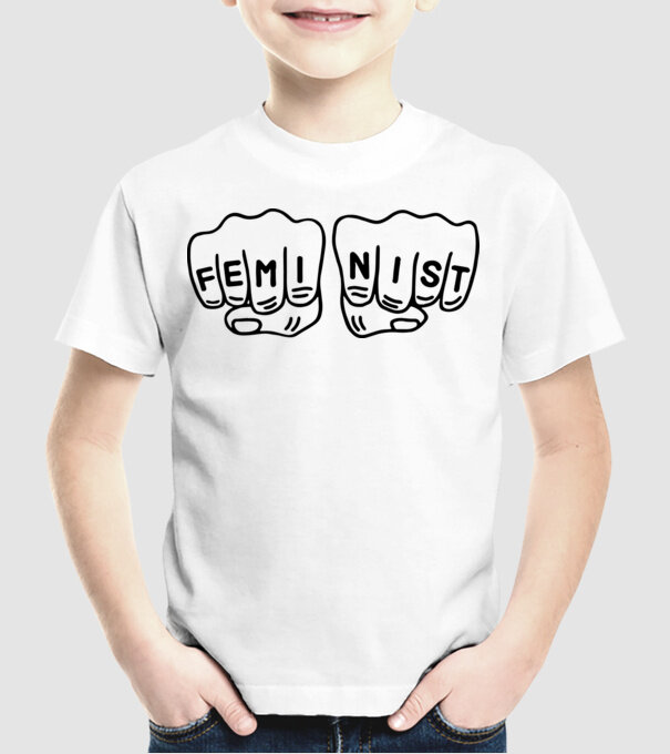 Feminist model alb pe tricou