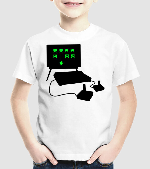 Oldschool Gamer model alb pe tricou
