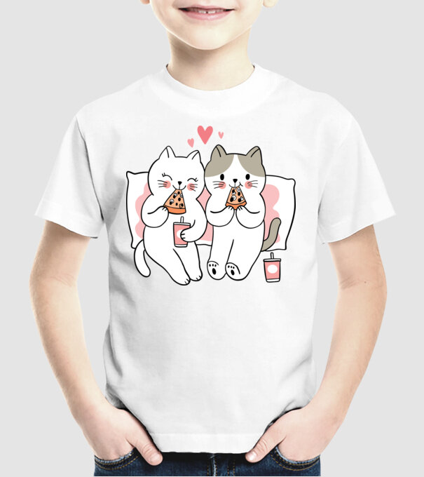 PISICUȚE ÎNDRĂGOSTITE 6 model alb pe tricou