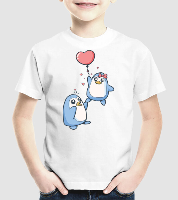 PINGUIN ÎNDRĂGOSTIT 4 model alb pe tricou