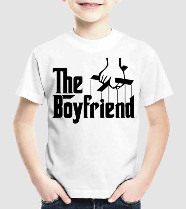 The Boyfriend model alb pe tricou