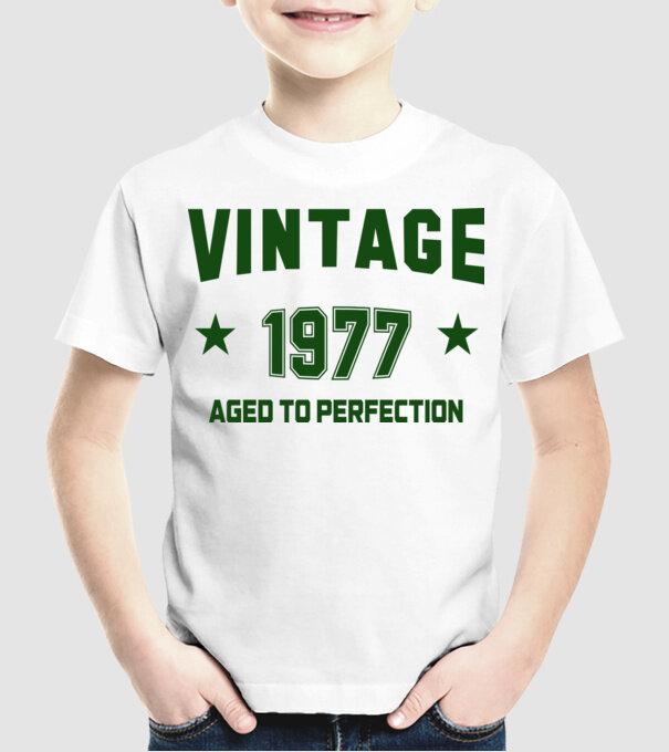 Vintage - 1977 model alb pe tricou