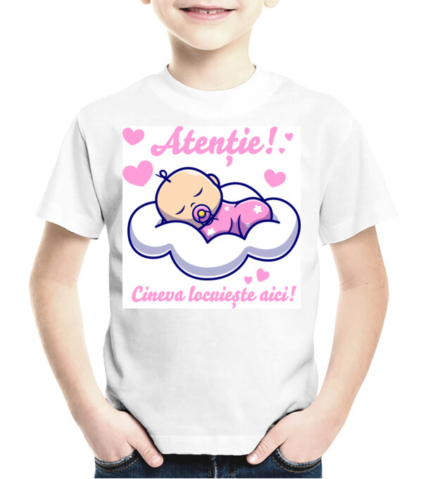  model  pe tricou