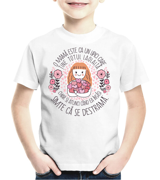  model  pe tricou