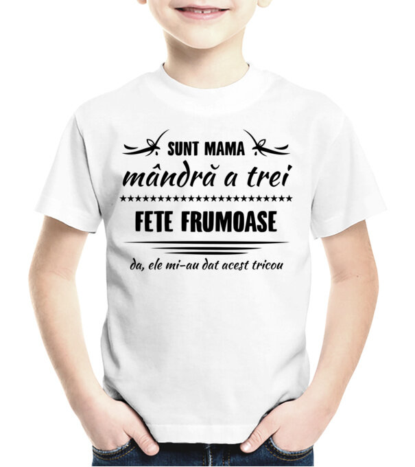  model  pe tricou