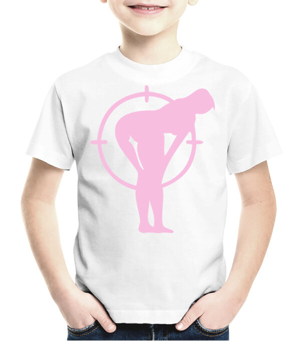  model  pe tricou