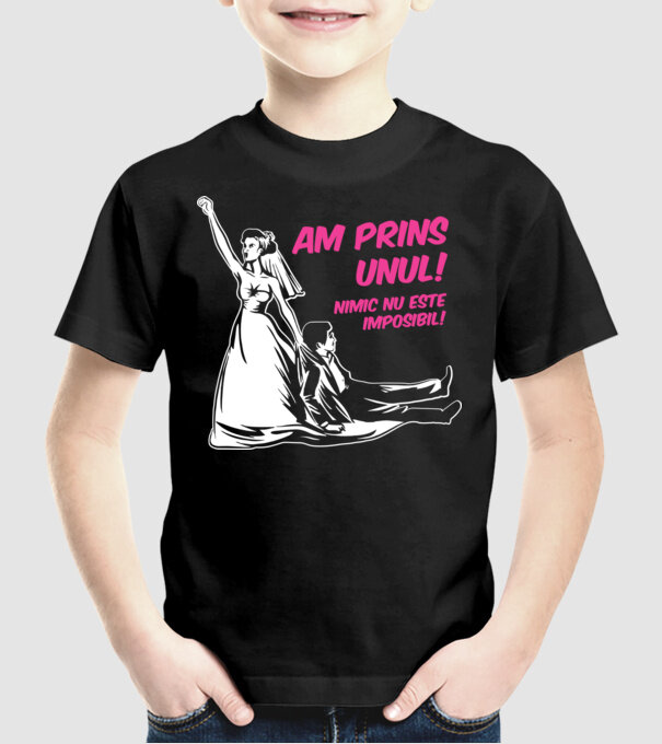 Am prins unul Nimic nu este imposibil model negru pe tricou