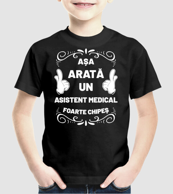 Așa arată un asistent medical foarte chipeș model negru pe tricou