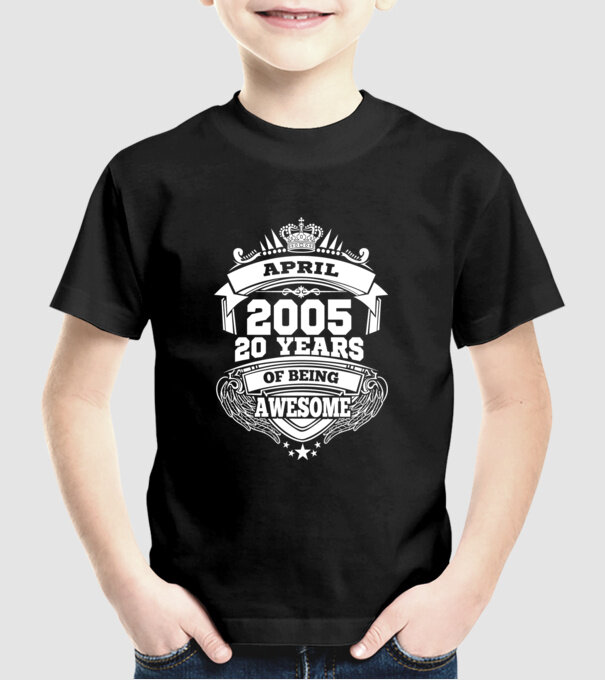 Awesome being of april 2005 model negru pe tricou