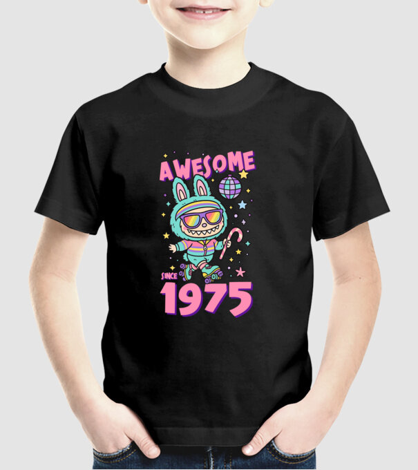 Awesome since 1975 - Labubu model negru pe tricou