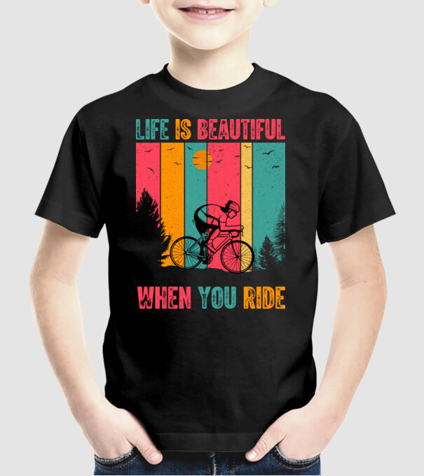 Beautiful ride model negru pe tricou