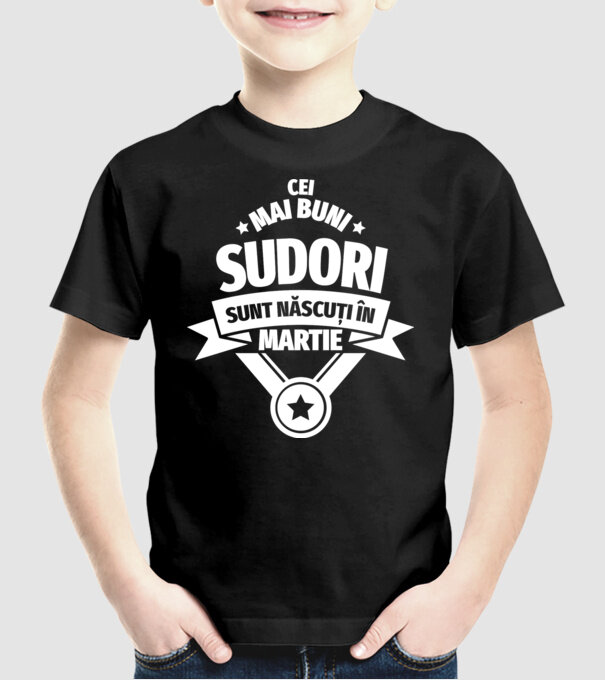 Cei mai buni sudori sunt născuți în Martie model negru pe tricou