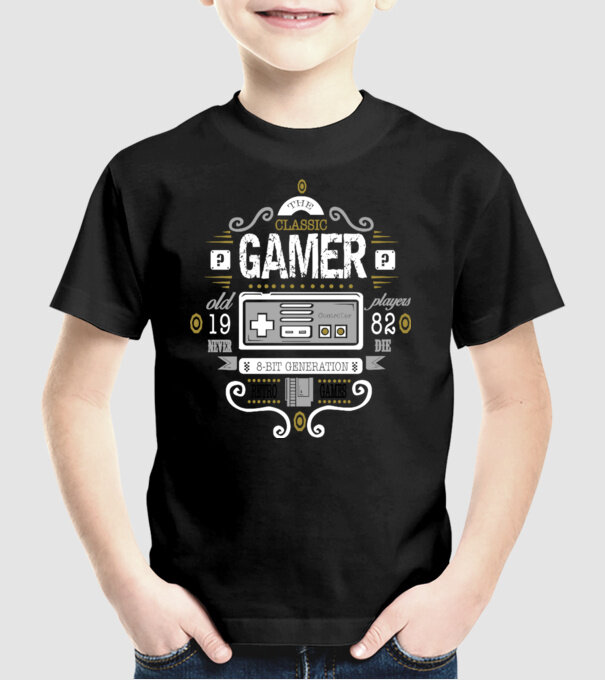Classic Gamer model negru pe tricou