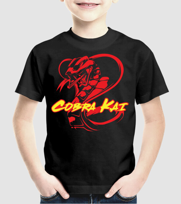 cobra kai simple model negru pe tricou
