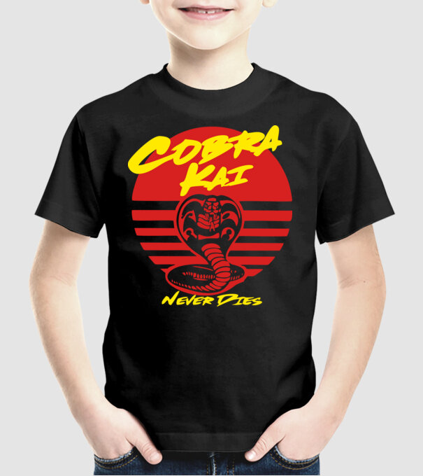 cobra kai sunset logo model negru pe tricou