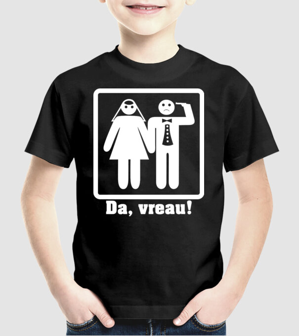 Da, vreau model negru pe tricou