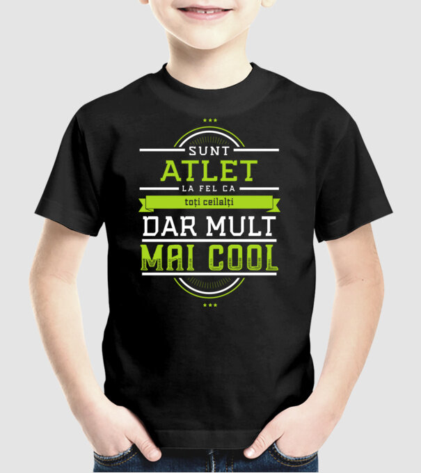 Sunt atlet, la fel ca toți ceilalți, dar mult mai cool model negru pe tricou