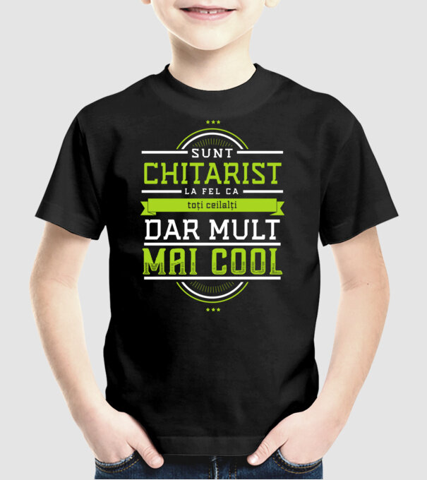 sunt chitarist, la fel ca toți ceilalți, dar mult mai cool model negru pe tricou