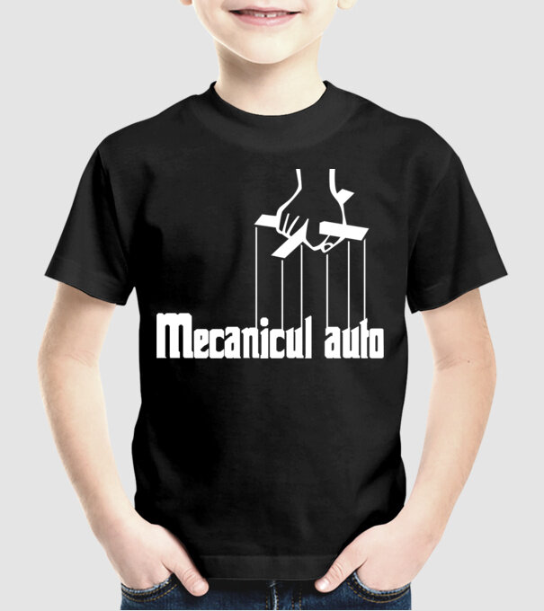 Mecanicul auto model negru pe tricou