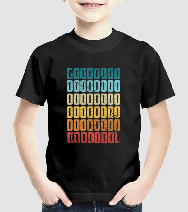 GOOOL retro model negru pe tricou