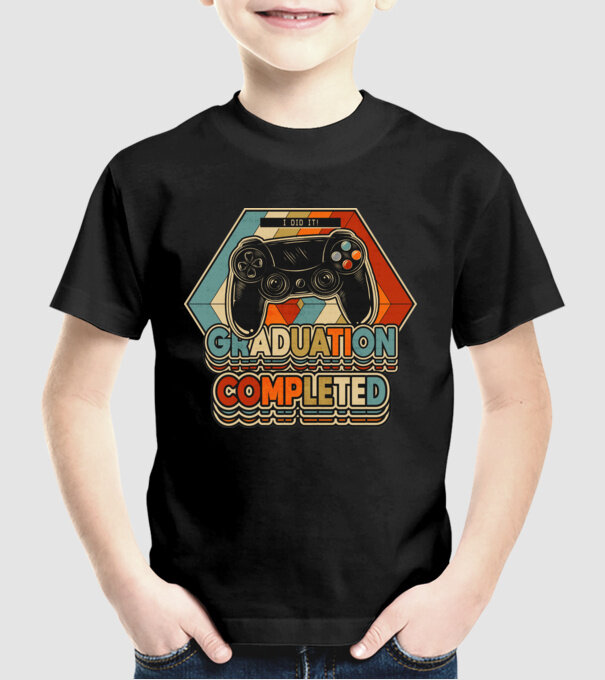 Graduatuion completed retro model negru pe tricou