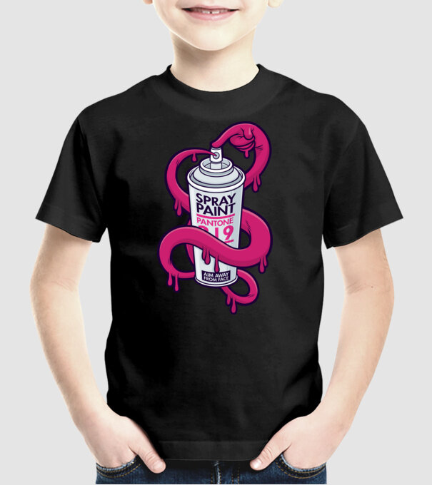 Graffiti model negru pe tricou