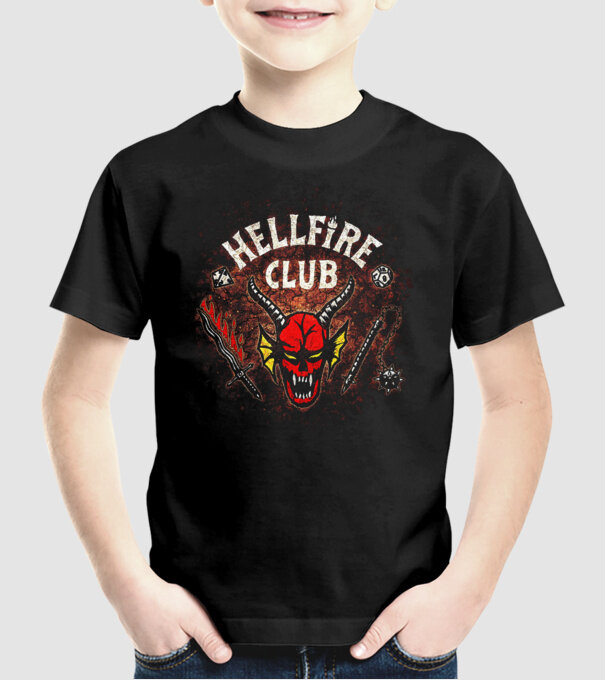 hellfire club stranger things model negru pe tricou