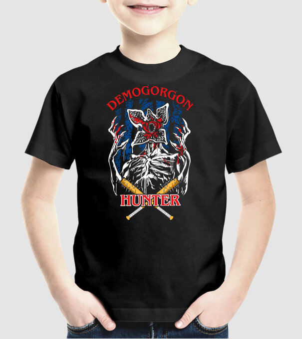 Demogorgon hunter model negru pe tricou