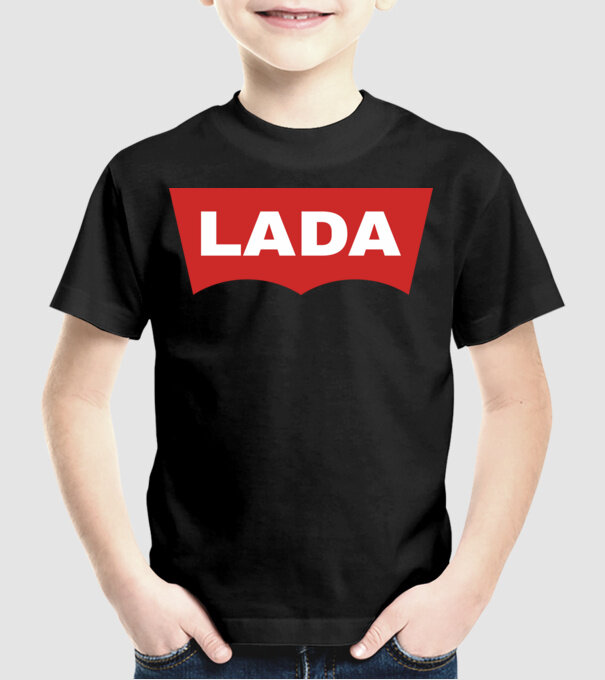 Lada Levis model negru pe tricou