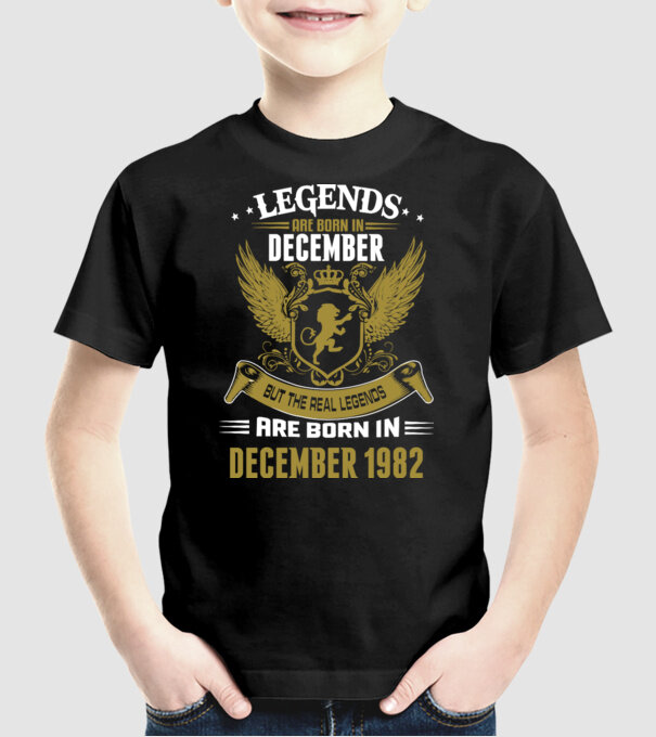Legends born model negru pe tricou