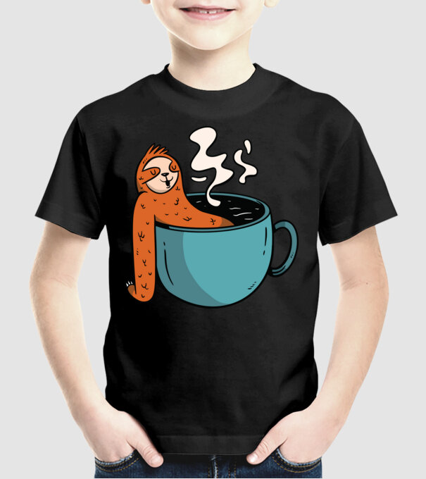 Leneș model negru pe tricou