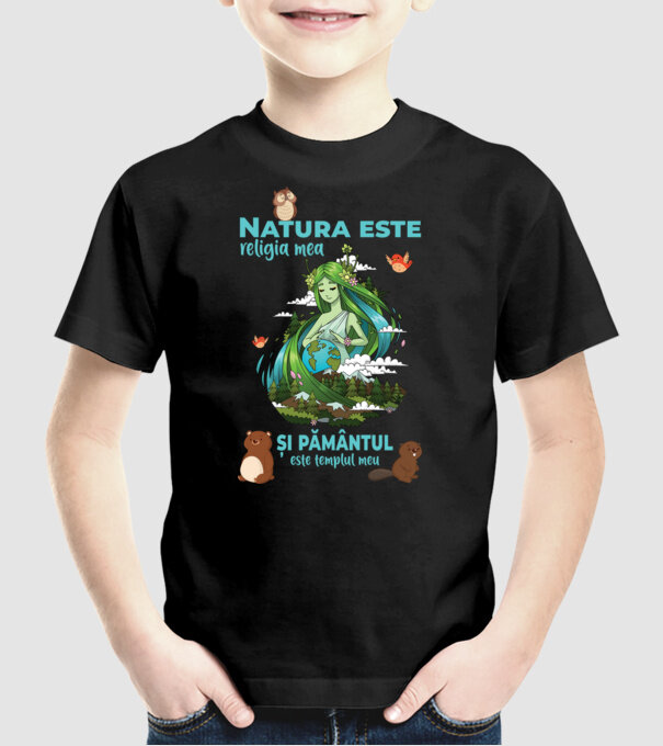 Natura este religia mea și pământul este templul meu model negru pe tricou