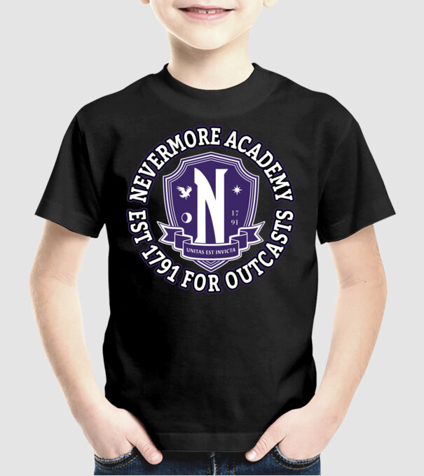 Nevermore academy model negru pe tricou