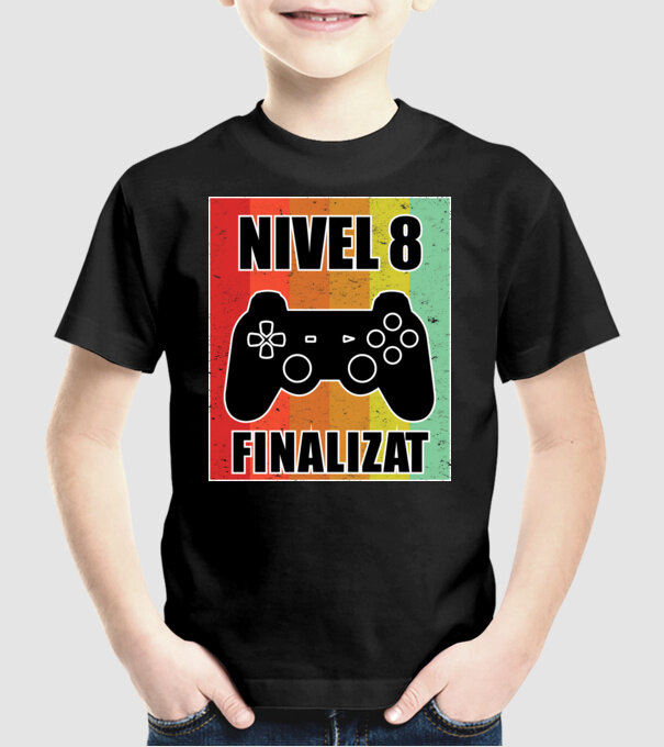 Nivel 8 finalizat model negru pe tricou
