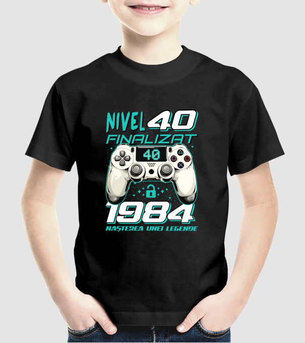 Nivel finalizat 40 1985 model negru pe tricou