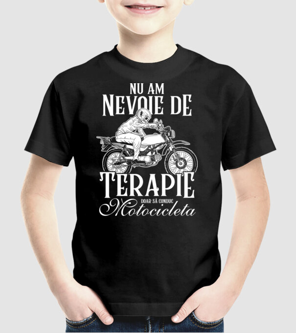 nu am nevoie de terapie, doar să conduc motocicleta model negru pe tricou