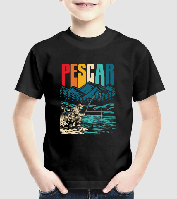 Pescar retro model negru pe tricou