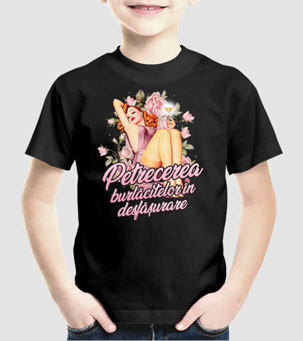 Petrecerea burlăcitelor în desfășurare model negru pe tricou