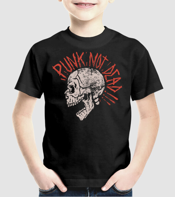 Punk Not Dead model negru pe tricou