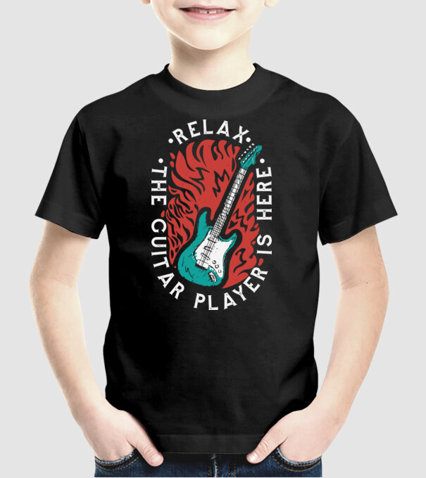 Relax model negru pe tricou