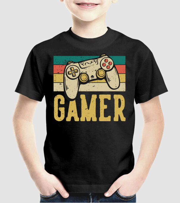 Retro gamer model negru pe tricou