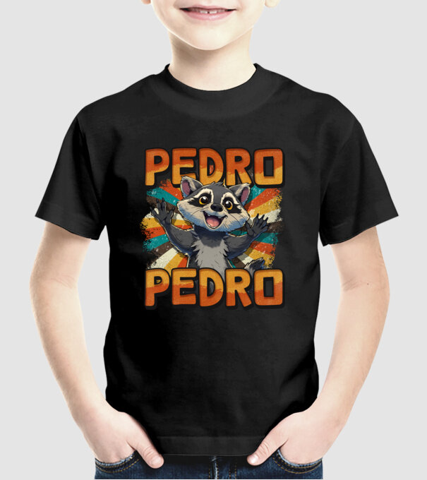 Retro Pedro model negru pe tricou