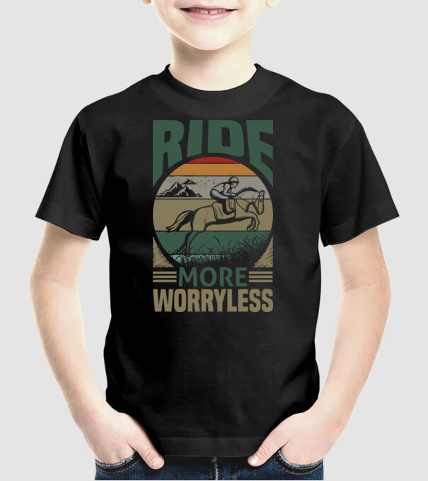 ride more model negru pe tricou