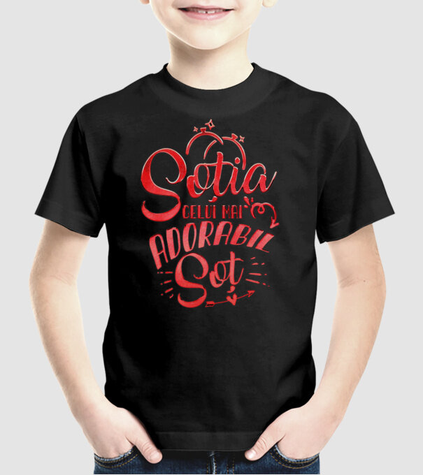 Soția celui mai adorabil soț model negru pe tricou