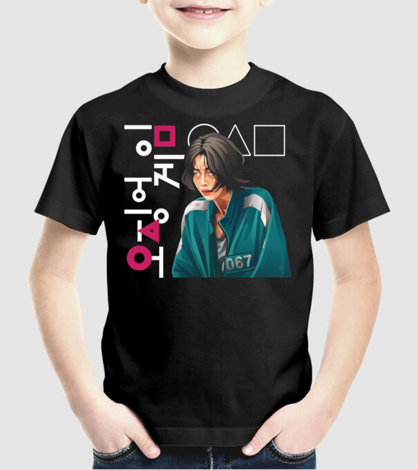 squid game player 067 model negru pe tricou