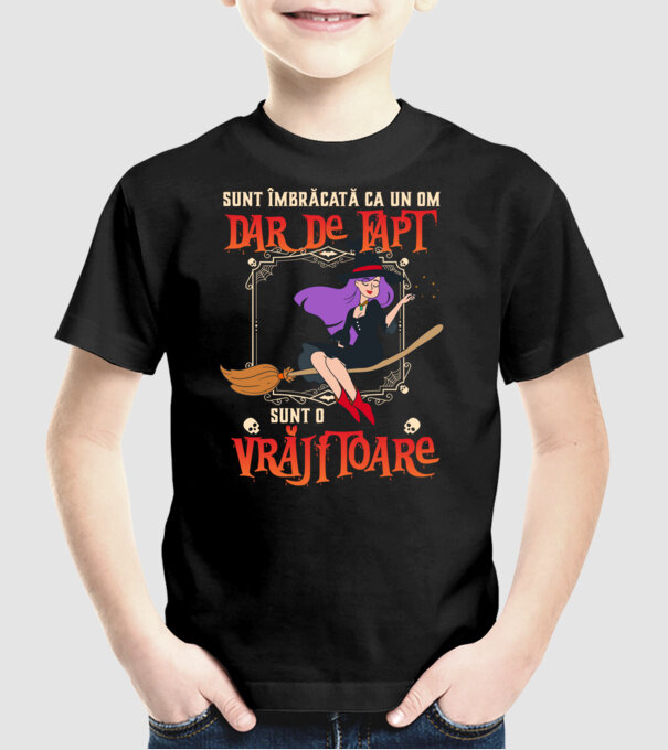 sunt îmbrăcată ca un om, dar de fapt sunt o vrăjitoare model negru pe tricou