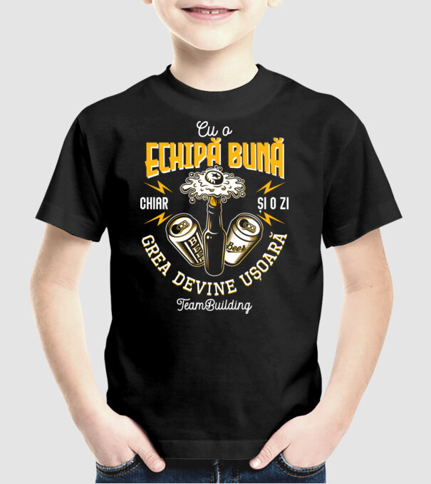 Cu o echipă bună, chiar și o zi grea devine ușoară - team building model negru pe tricou