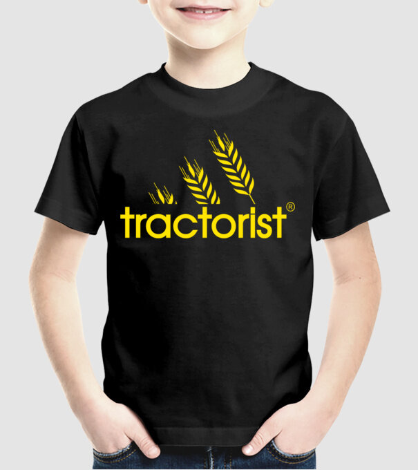 tractorist model negru pe tricou